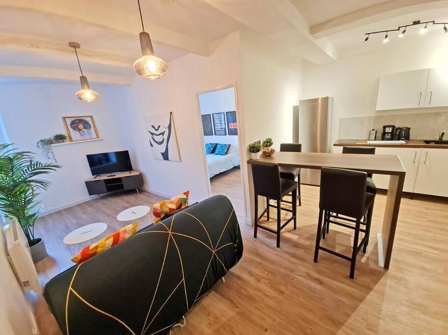 GregBnb - T2 Design 43m² - Toulon Est - Wifi Fibre Exterior foto